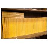 NATIONAL GEOGRAPHIC MAGAZINES FROM 1992 - 2000