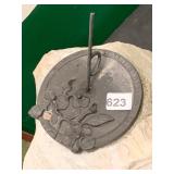 6" CAST IRON SUN DIAL WITH FLORAL DETAIL MOUNTED