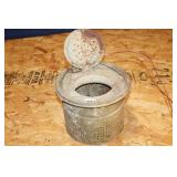 FLOATING, METAL BAIT BUCKET (9" X 8")