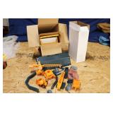 60 PIECE CONSTRUCTION BUILDING TOY SET