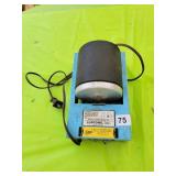 LORTONE INC. ROCK POLISHER (ROTARY TUMBLER MODEL