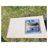 KITCHEN SINK 37" X 22" (SINK ITSELF IS 15" X 15")