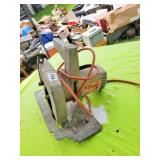 BLACK & DECKER 1 ï¿½ HORSEPOWER CIRCULAR SAW