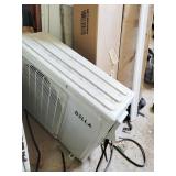 DELLA SPLIT-TYPE ROOM AIR CONDITIONER (12000 BTU