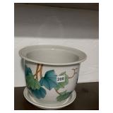 LEAF DESIGN PLANTER W/ LINER 8.5" H X 11" W