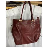 BURGUNDY LEATHER DOONE AND BOURKE PURSE PEBBLED