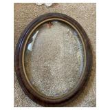 CONVEX PICTURE FRAME