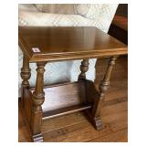 OAK SIDE TABLE BOOKCASE BASE 22X15 TOP