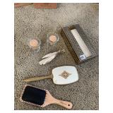 NEW HAIRBRUSH DRESSER SET WITH MIRROR