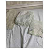 3 SCARVES WHITE LACE LIGHT STAIN