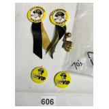 1970`S PITTSBURGH PIRATES BUTTONS