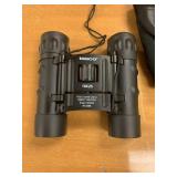 TASCO BINOCULARS 10 X 25 WITH CASE