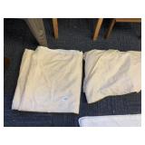 PALE YELLOW AND CREAM QUEEN BED SPREAD AND