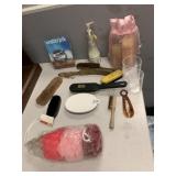 LOTION AND LOOFA SPONGE