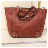 RED LEATHER GUCCI HANDBAG, LINER NEEDS TO BE