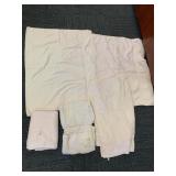 3 HUGE PINK BATH SHEETS, 3 BATH TOWELS