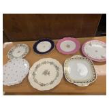 PLATES ROYAL DOULTON, STAFFORDSHIRE, UNMARKED