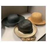 HATS BERMONA, 2 UNMARKED