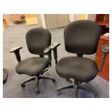 TWO OFFICE CHAIRS 5 WHEELBASES ONE MESH BACK