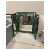 22X17 TRIFOLD DRESSER TOP MIRROR, SWIVEL