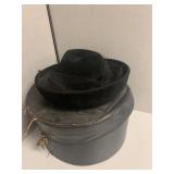 HAT PERFORMANCE OF LONDON, HAT BOX