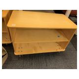 ROLLING CLOTHING DISPLAY TABLE 30H 51W