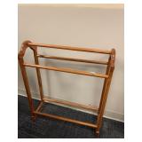 RED AND WHITE SOFA EXCELLENT COND.