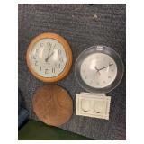 WOODEN PLATE, WESTCLOX, CENTURY CLOCK