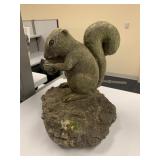 HEAVY 10IN SQUIRREL CONCRETE