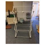 CLOTHES DRYING RACK