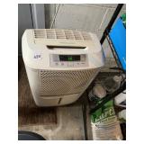 FRIGIDAIRE DEHUMIDIFIER