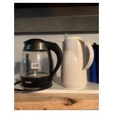 MUELLER TEA POT AND CARADE