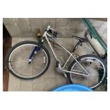 ROCK HOPPER AVENIR 4130 BIKE