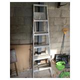 ALUMINUM STEP LADDER