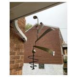 HANGING METAL MOBILE