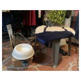 DOG DISH, LINE, MAT, PLASTIC SIDE TABLE