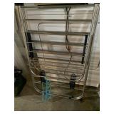 STURDY COLLAPSIBLE DRYING RACK