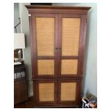 4 DOOR STORAGE CABINET W/ PULL OUT SHELF, OPEN