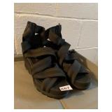 SOREL LEATHER CRISS CROSS STRAPPY WEDGE HEELS,