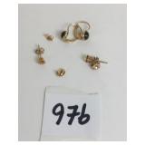 14K GOLD SMALL EARRINGS AND FINDINGS 2.05G