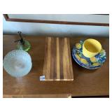 GLASS SALAD 5 BOWLS, CUTTING BOARD, PIER ONE 8