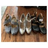 3 PAIRS OF HEALS JOHN FLUEVOS, MIZ MOOZ, LIGHT