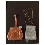 HOBO INTL ORANGE LEATHER KISSLOCK WRISTLET,