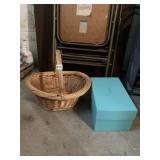 *EMPTY* TIFFANY BOX, EXCELLENT CONDITION, HANDLED