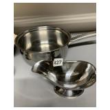 STAINLESS KOBE PROFESSIONAL POT AND GRAVY BOAT