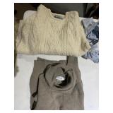 ANGORA AND LAMBSWOOL SM. TURTLENECK SWEATER &