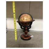 DECORATIVE GLOBE IN STAND