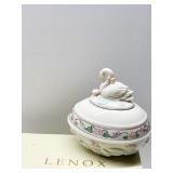 THE SWAN EGG 2001 LENOX NEW IN BOX