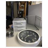 HITO BATTERY OP CLOCK, ORGANIZER BIN AND SM.