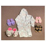 GIRLS SZ 10 BATHROBE, SHOES SZ 1/2, NIKE SLIDES,